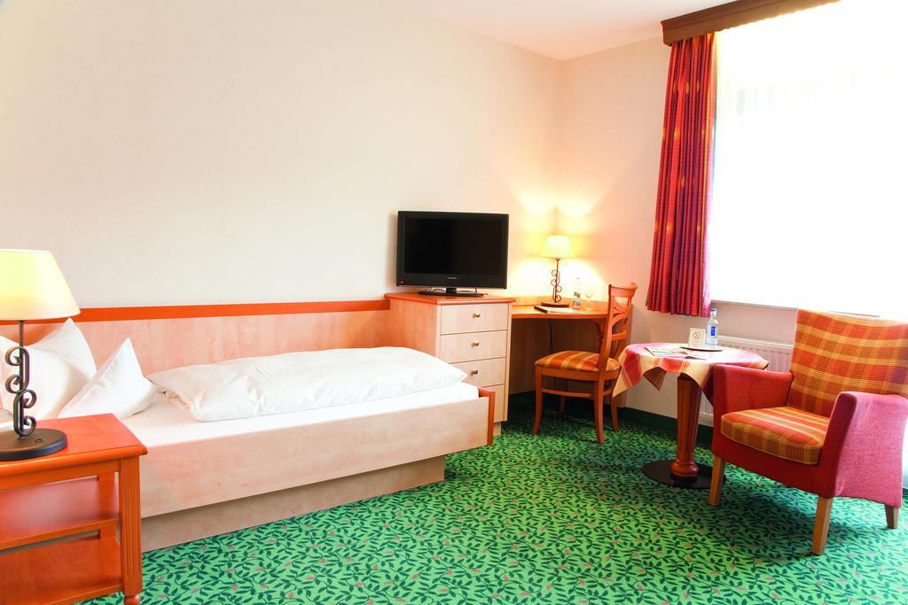 Landkomfort Hotel Elsenmann Willingen  Pokoj fotografie