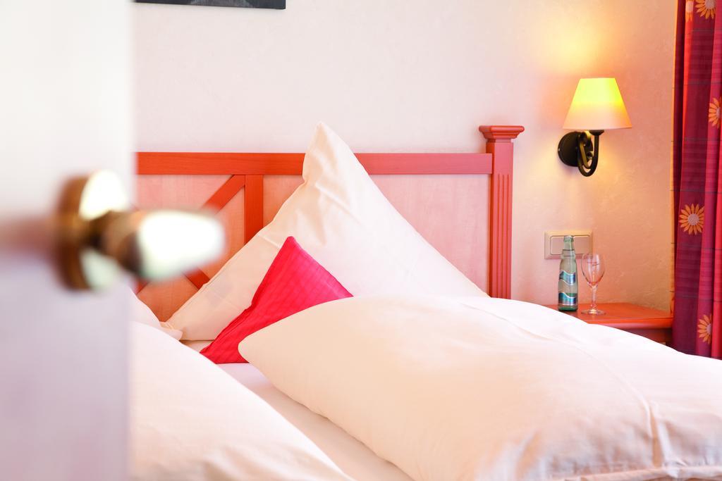 Landkomfort Hotel Elsenmann Willingen  Pokoj fotografie