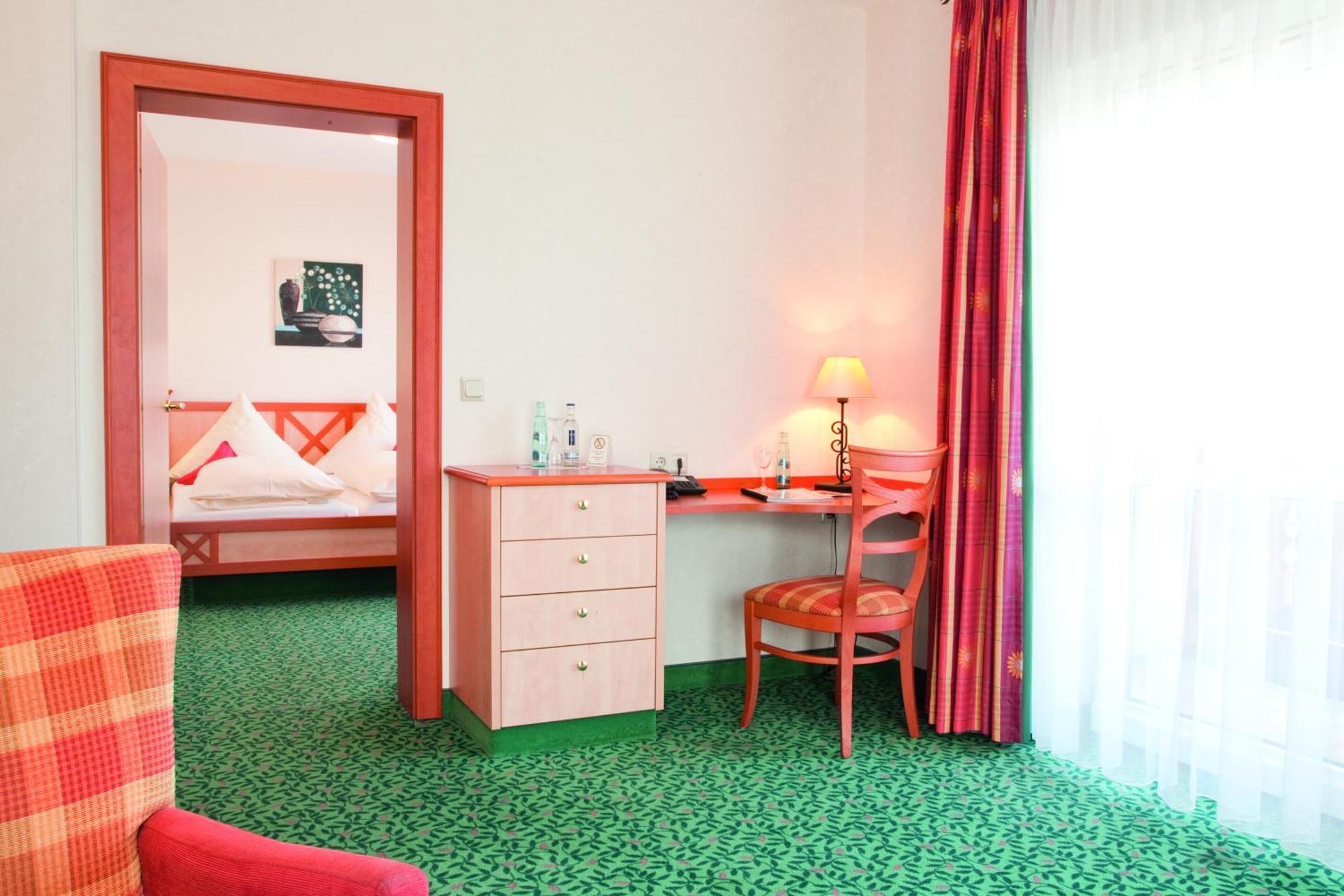 Landkomfort Hotel Elsenmann Willingen  Pokoj fotografie