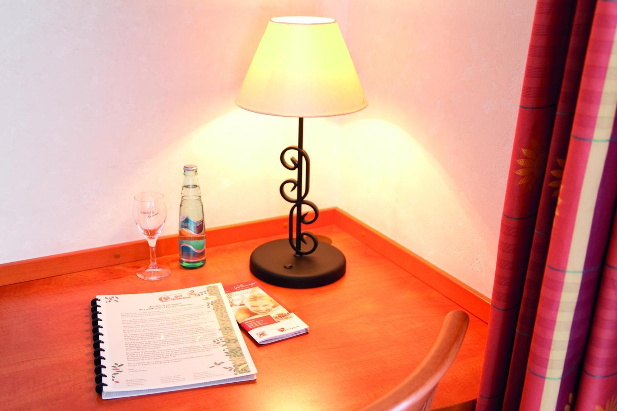 Landkomfort Hotel Elsenmann Willingen  Pokoj fotografie