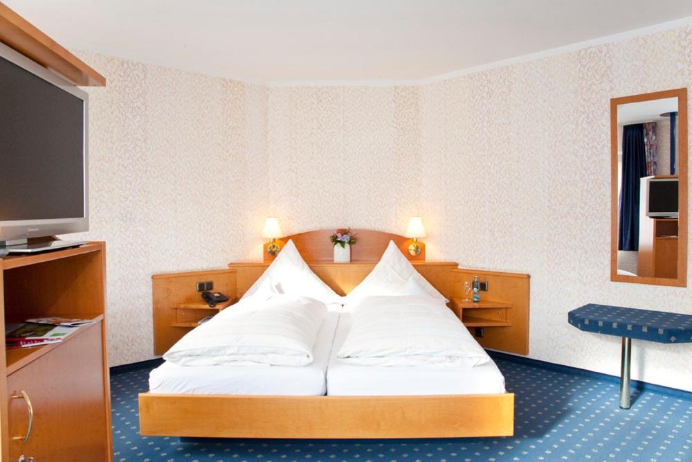 Landkomfort Hotel Elsenmann Willingen  Pokoj fotografie